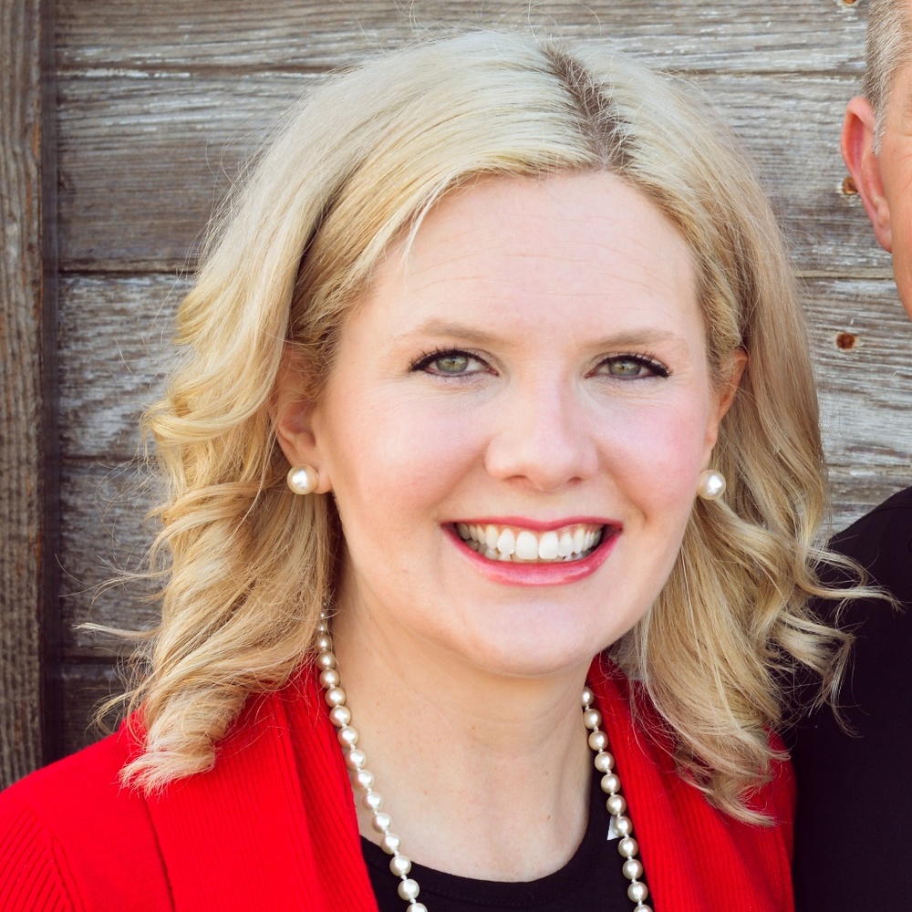 Meet your Posher, Becky